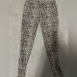 Muk Luks leopard print leggings super soft